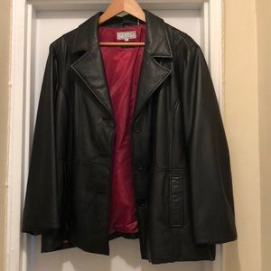 LEATHER JACKET- 70%⬇️ OFF